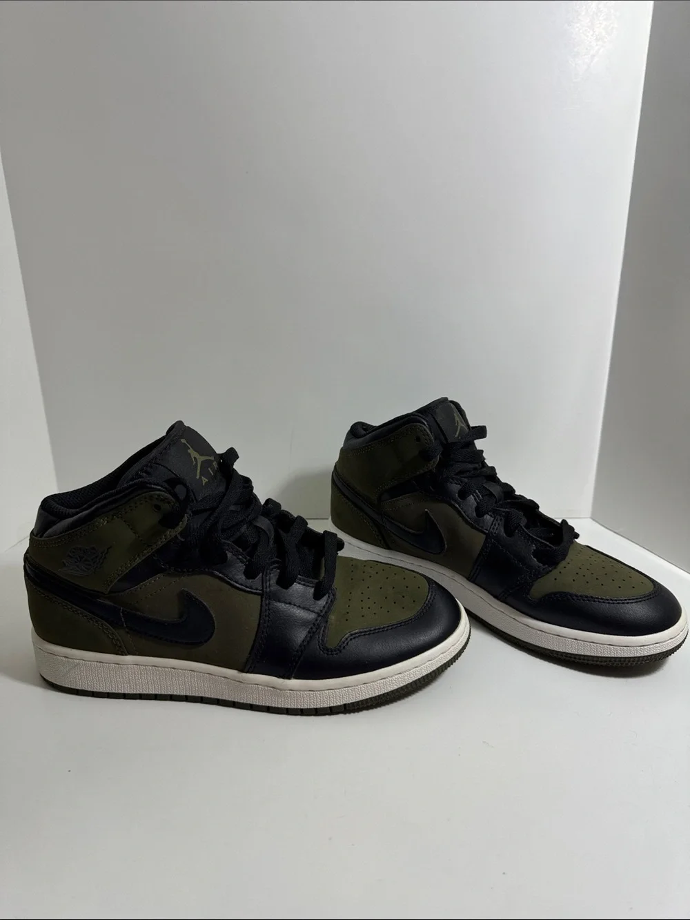 Nike Air Jordan Mid-Top Sneakers in Olive Green and Black Youth Size 5Y